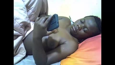 Snapshot of queen_darling3 chatting on June 3, 5:51 pm Gentrix online show from June 3, 5:51 pm