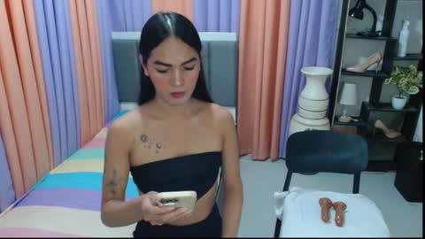 Snapshot of queen_dyosa chatting on September 27, 7:30 pm Queen Dyosa online show from September 27, 7:30 pm