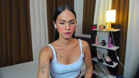 Snapshot of queen_dyosa chatting on October 23, 5:29 am Queen Dyosa online show from October 23, 5:29 am