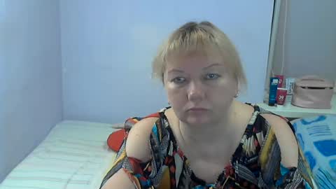 Snapshot of queen_jane8 chatting on July 20, 4:31 pm queen_jane8 online show from July 20, 4:31 pm