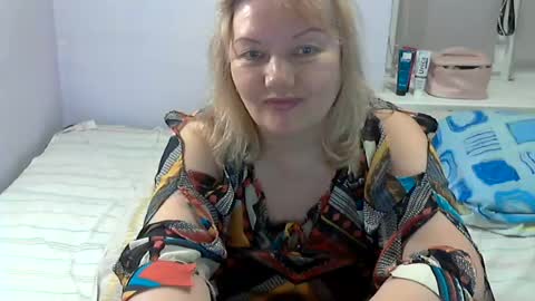Snapshot of queen_jane8 chatting on July 28, 4:50 pm queen_jane8 online show from July 28, 4:50 pm