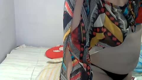 Snapshot of queen_jane8 chatting on July 29, 6:50 pm queen_jane8 online show from July 29, 6:50 pm