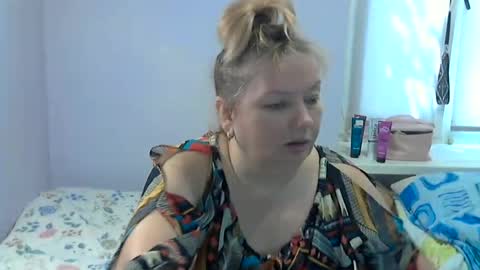 Snapshot of queen_jane8 chatting on August 7, 8:38 am queen_jane8 online show from August 7, 8:38 am