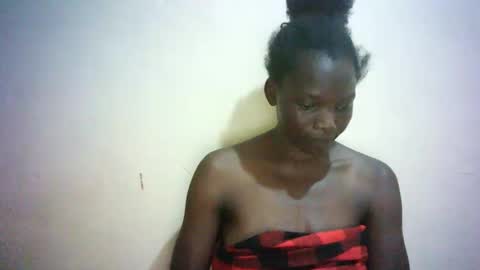 Snapshot of queen_joan chatting on February 8, 7:27 pm queen_joan online show from February 8, 7:27 pm