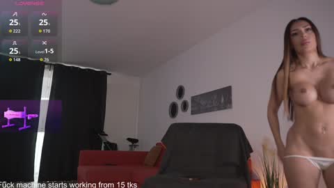 queen_leylla online show from February 2, 6:34 am