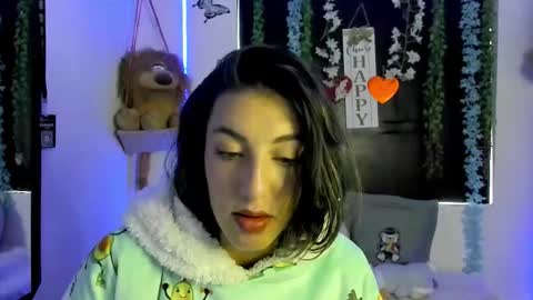 queen_natttyy online show from February 16, 2:35 pm