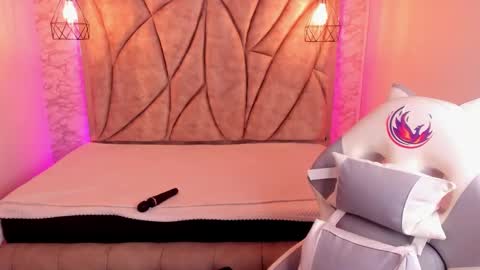   online show from January 26, 5:55 pm