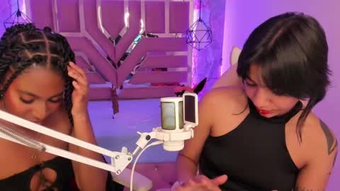   online show from March 1, 4:11 pm