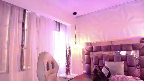   online show from July 13, 12:41 pm