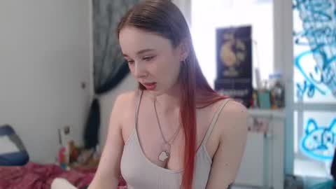 Snapshot of queen_x_joker chatting on May 3, 1:06 pm queen_x_joker online show from May 3, 1:06 pm