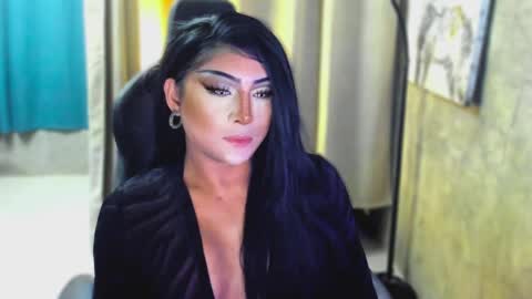 Snapshot of queenarthalia chatting on March 8, 6:58 pm ARTHA online show from March 8, 6:58 pm