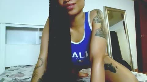 Snapshot of queendom_ing chatting on November 10, 12:42 am Sweet Goddess online show from November 10, 12:42 am