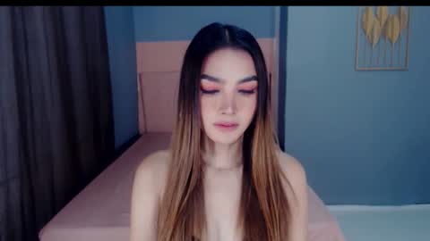 Snapshot of queenemeraldts chatting on November 6, 3:07 am queenemeraldts online show from November 6, 3:07 am