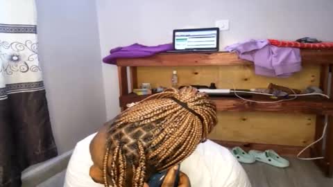 Nina online show from October 1, 7:36 am