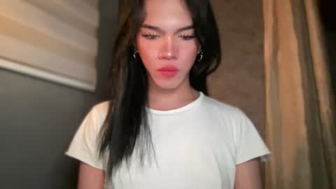 Snapshot of queenn_xxx chatting on June 26, 10:58 pm QUEEN online show from June 26, 10:58 pm