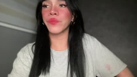 Snapshot of queenn_xxx chatting on June 28, 12:27 am QUEEN online show from June 28, 12:27 am