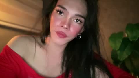Snapshot of queenn_xxx chatting on June 29, 10:15 am QUEEN online show from June 29, 10:15 am