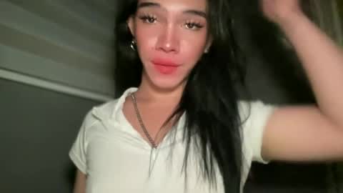 Snapshot of queenn_xxx chatting on July 29, 2:15 pm QUEEN online show from July 29, 2:15 pm