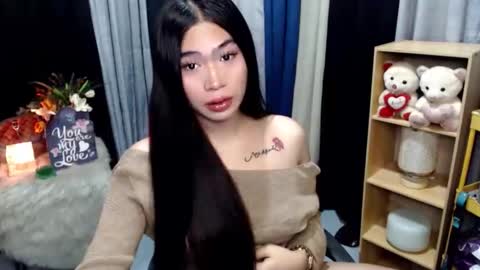 Mikka online show from May 1, 5:17 pm