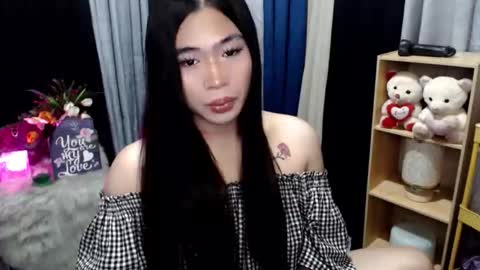 Mikka online show from May 3, 4:57 pm