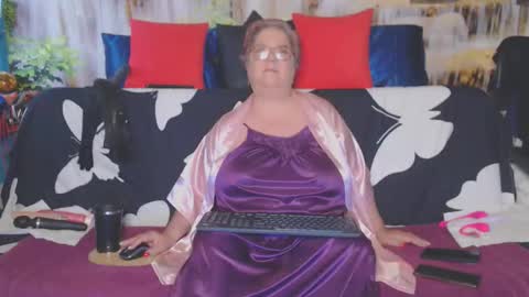 QueenPammy online show from March 23, 6:39 am