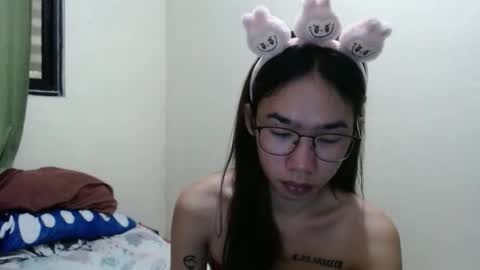 Snapshot of queenpaulaxx chatting on November 9, 4:55 am Paula watson online show from November 9, 4:55 am