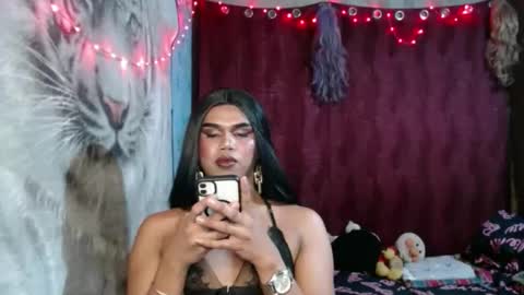 queenpinayebony_xx online show from May 10, 12:10 pm