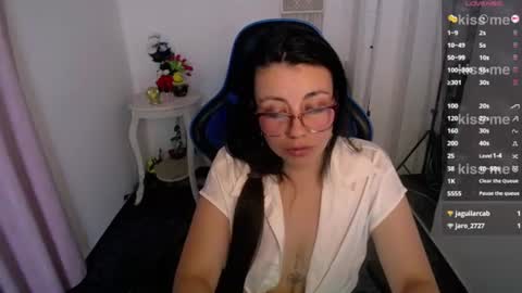 queenrose94 online show from June 11, 12:32 am