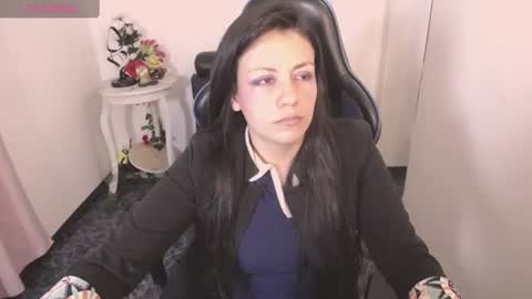 queenrose94 online show from June 25, 9:08 pm