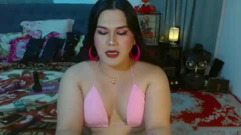 Snapshot of queensasha_destroyer chatting on October 17, 9:01 am queensasha_destroyer online show from October 17, 9:01 am