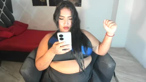 queensquirt27 online show from July 24, 3:15 am