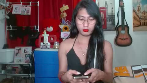 queensteffi online show from February 8, 12:25 am