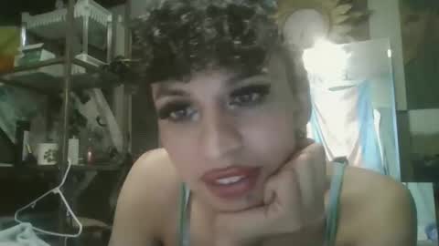Mia online show from February 7, 7:12 am