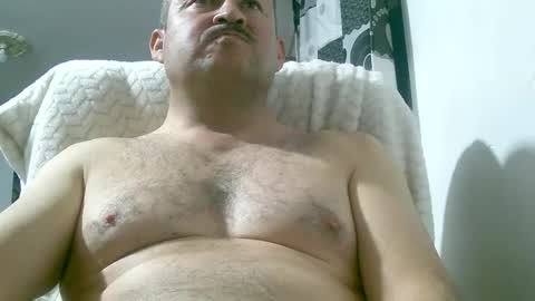 Snapshot of querubinrebelde chatting on October 9, 1:14 am Don Ramon online show from October 9, 1:14 am