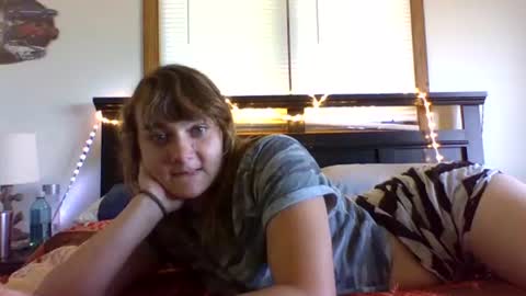 quicklikabunny online show from June 16, 3:03 pm