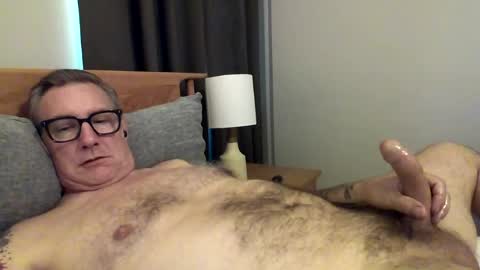 quietmature online show from June 13, 10:51 pm