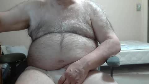 quietnshy2 online show from April 13, 2:06 am