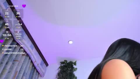    online show from January 9, 7:59 pm