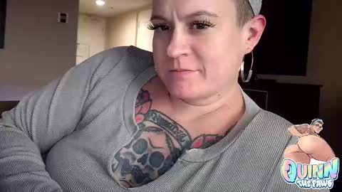 Snapshot of quinnofspades chatting on November 10, 6:07 pm quinnofspades online show from November 10, 6:07 pm