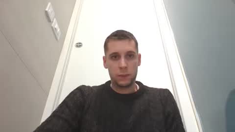 qwerty96cuck96 online show from December 30, 7:00 pm