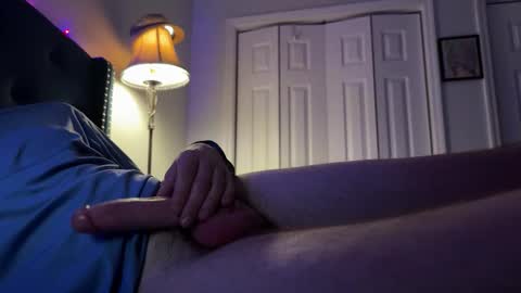 qwerty online show from December 4, 4:33 am