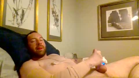 qwertyuiop1357900 online show from November 8, 4:07 pm