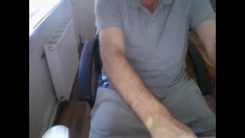 Snapshot of r30csm13 chatting on September 28, 3:39 pm r30csm13 online show from September 28, 3:39 pm