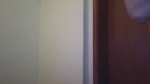 r836367 online show from March 13, 12:01 pm