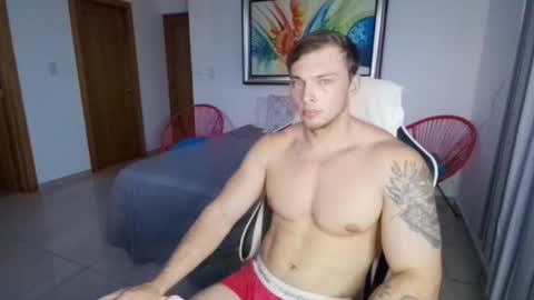 Snapshot of r9dima1998 chatting on October 2, 10:39 pm Dmitry online show from October 2, 10:39 pm