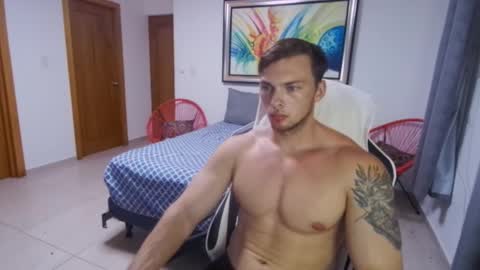 Snapshot of r9dima1998 chatting on October 8, 12:08 am Dmitry online show from October 8, 12:08 am