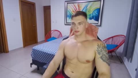 Snapshot of r9dima1998 chatting on October 9, 2:53 am Dmitry online show from October 9, 2:53 am