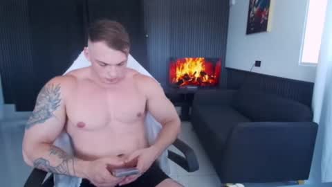 Snapshot of r9dima1998 chatting on June 21, 5:26 pm Dmitry online show from June 21, 5:26 pm