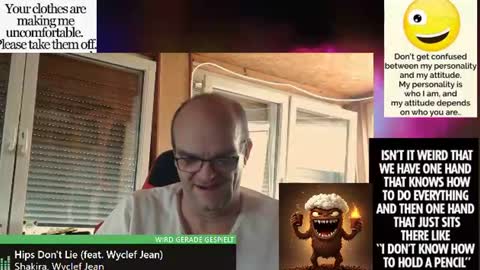 Snapshot of r_2d2_ chatting on July 1, 7:32 am dj mike online show from July 1, 7:32 am
