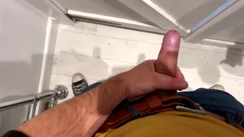 Snapshot of r_andolph chatting on November 16, 12:22 pm r_andolph online show from November 16, 12:22 pm